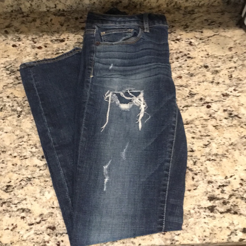 American Eagle Distressed Skinny Jeans